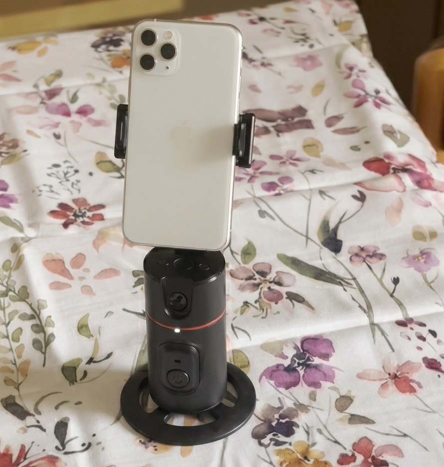 best gadgets for beginner influencers 2026.png